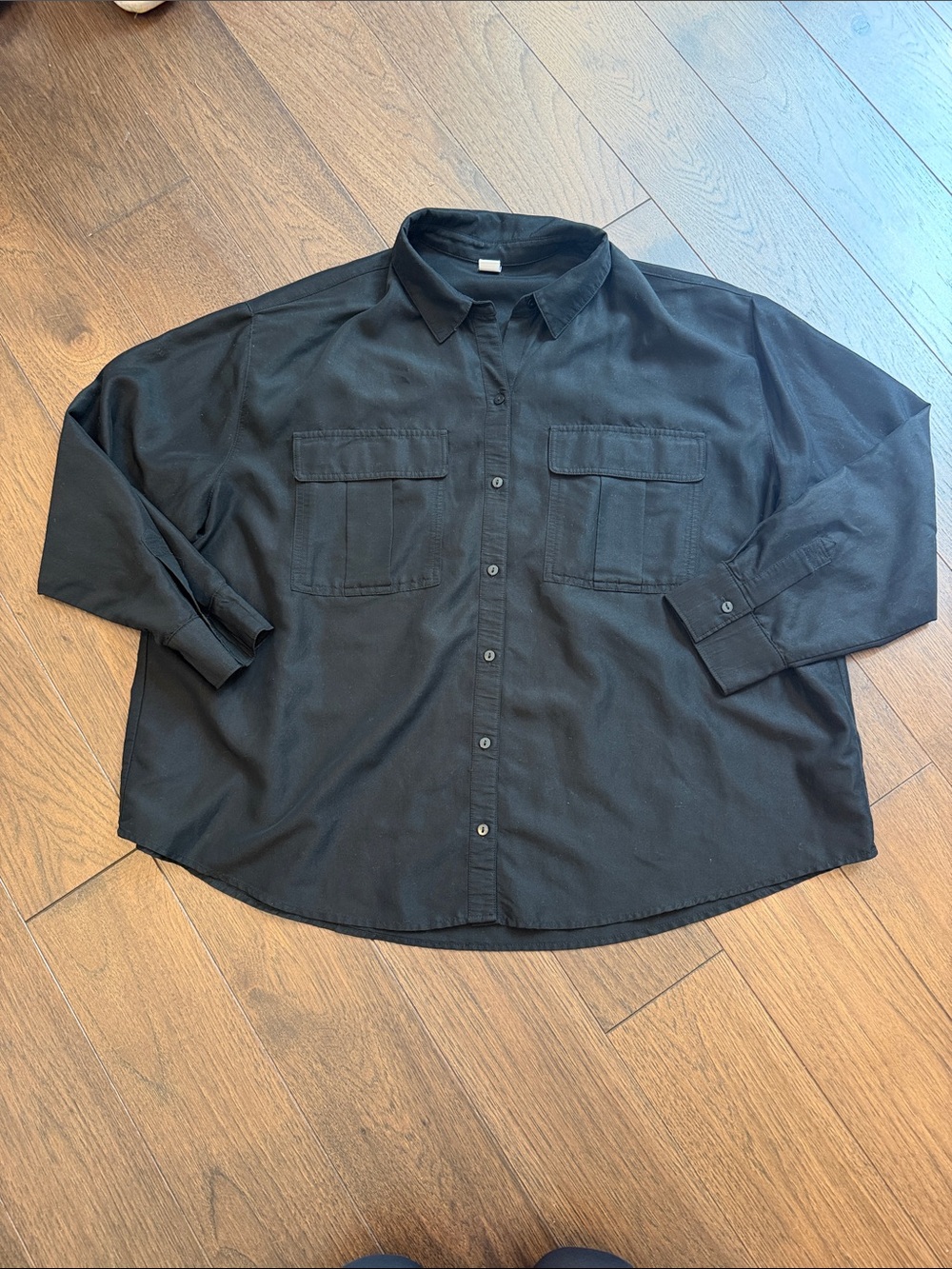 Old Navy Black Button-Front Oversized Long Sleeve Shirt XL - C10-034